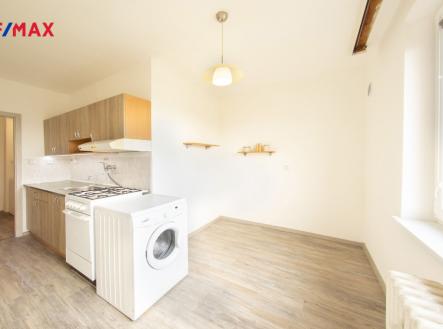 napasekach12a-13a.jpg | Pronájem bytu, 1+1, 38 m²