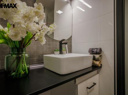 vysocanska484-174-12.jpg | Prodej bytu, 1+kk, 32 m²