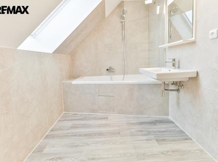 +420 739 604 767 I www.vaclavadamcik.cz I vaclav.adamcik@re-max.cz I pronájem bytu 3+kk Kaňovice | Pronájem bytu, 3+1, 50 m²