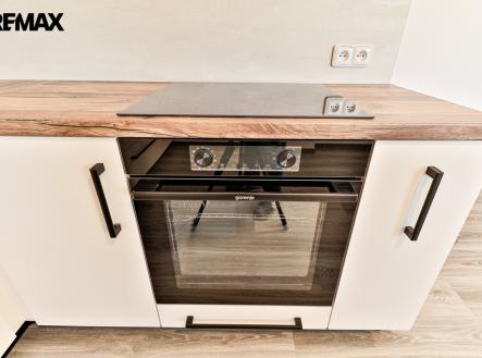 +420 739 604 767 I www.vaclavadamcik.cz I vaclav.adamcik@re-max.cz I pronájem bytu 2+kk Kaňovice | Pronájem bytu, 2+kk, 40 m²