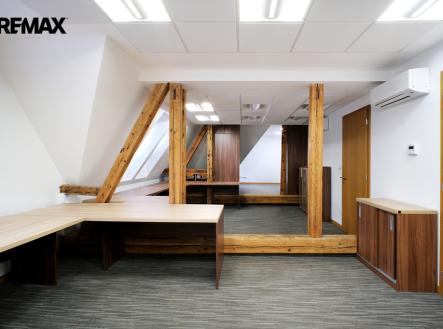 dscf7353.jpg | Pronájem - kanceláře, 124 m²