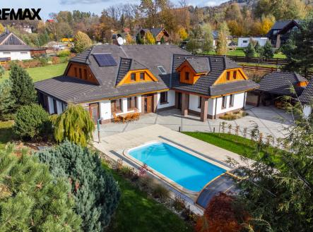 +420 739 604 767 I vaclav.adamcik@re-max.cz I prodej nemovitosti Malenovice | Prodej - dům/vila, 230 m²