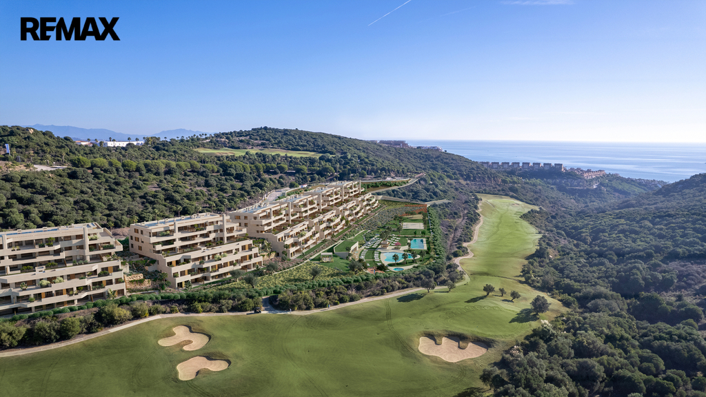 +420 739 604 767 I www.vaclavadamcik.cz I vaclav.adamcik@re-max.cz I prodej apartmánu 3+kk, Španělsko