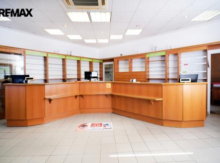 Petr Sonnenschein|+420 778 750 999|RE/MAX Centrum|Hornopolní 1455/28 | Pronájem - obchodní prostor, 156 m²