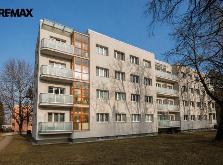 chatgpt-image-22.4.2026-15-00-52.png | Prodej bytu, 4+1, 111 m²