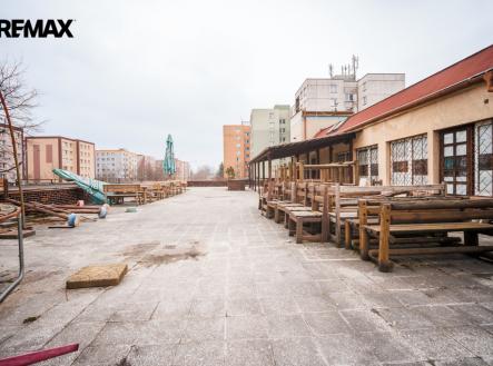 janamaluchy260-17-13a.jpg | Pronájem - restaurace, 650 m²