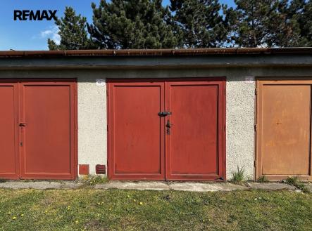 Petr Sonnenschein | +420 778 750 999 | REMAX Centrum | Garáž - Lipník n. Bečvou | Prodej - malý objekt/garáž
