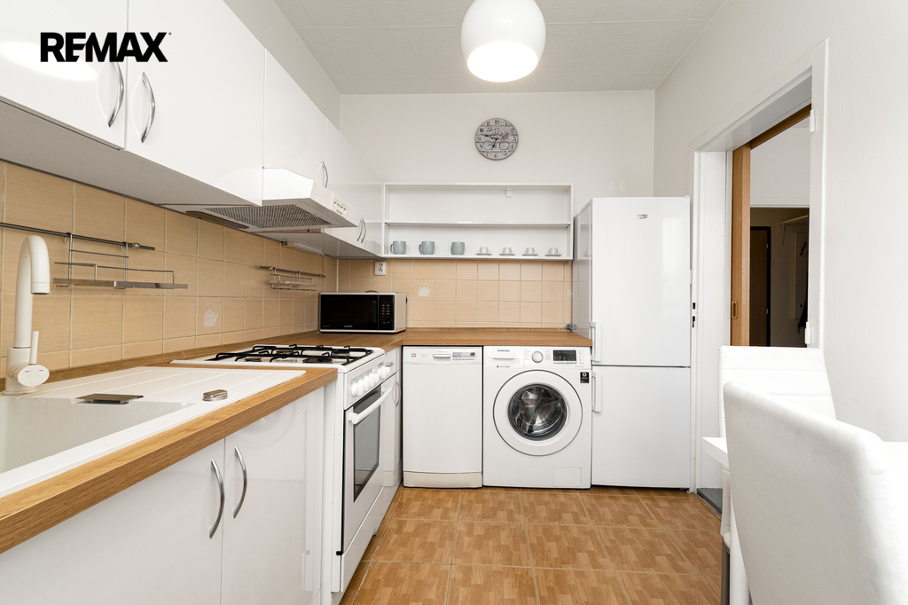 +420 775 757 505 I vaclav.adamcik@re-max.cz I pronájem bytu 2+1 Ostrava