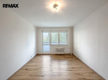 Byt 1+kk | Denisa Sochová | +420 730 823 682 | denisa.sochova@re-max.cz | Pronájem bytu, 1+kk, 31 m²