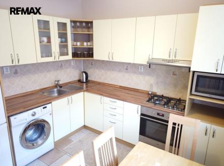 +420 739 604 767 I vaclav.adamcik@re-max.cz I Václav Adamčík REMAX Centrum | Pronájem bytu, 2+1, 59 m²
