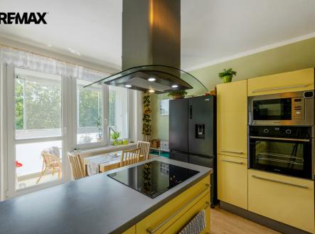 lumirova-20-a.jpg | Prodej bytu, 1+1, 52 m²