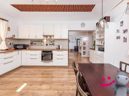 850_9852 | Prodej - dům/vila, 185 m²