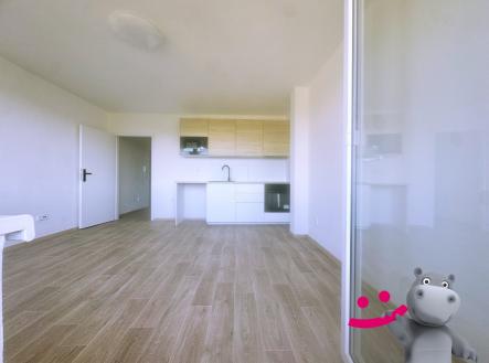 Pronájem bytu, 1+kk, 29 m² obrázek
