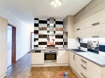 IMG_8375 | Prodej bytu, 4+1, 98 m²