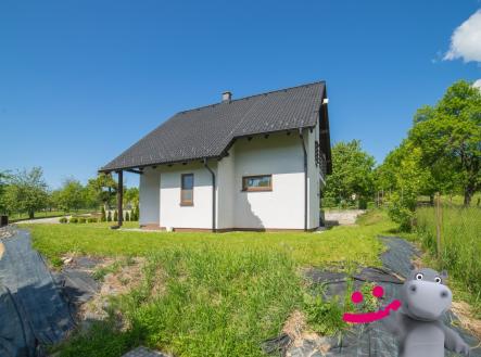 f06fa0e3-6068-41a7-8961-24daf275cd58 2 | Prodej - dům/vila, 158 m²