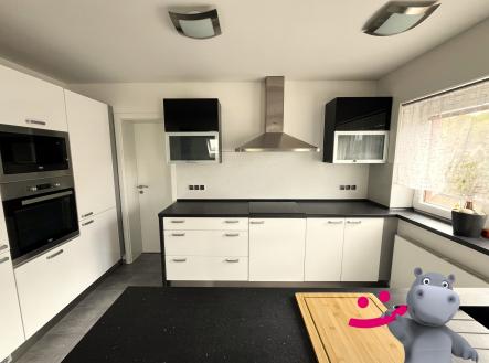 IMG_1032 | Prodej - dům/vila, 337 m²