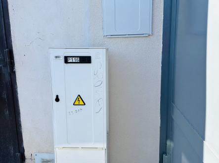 IMG_8560 | Pronájem - malý objekt/garáž