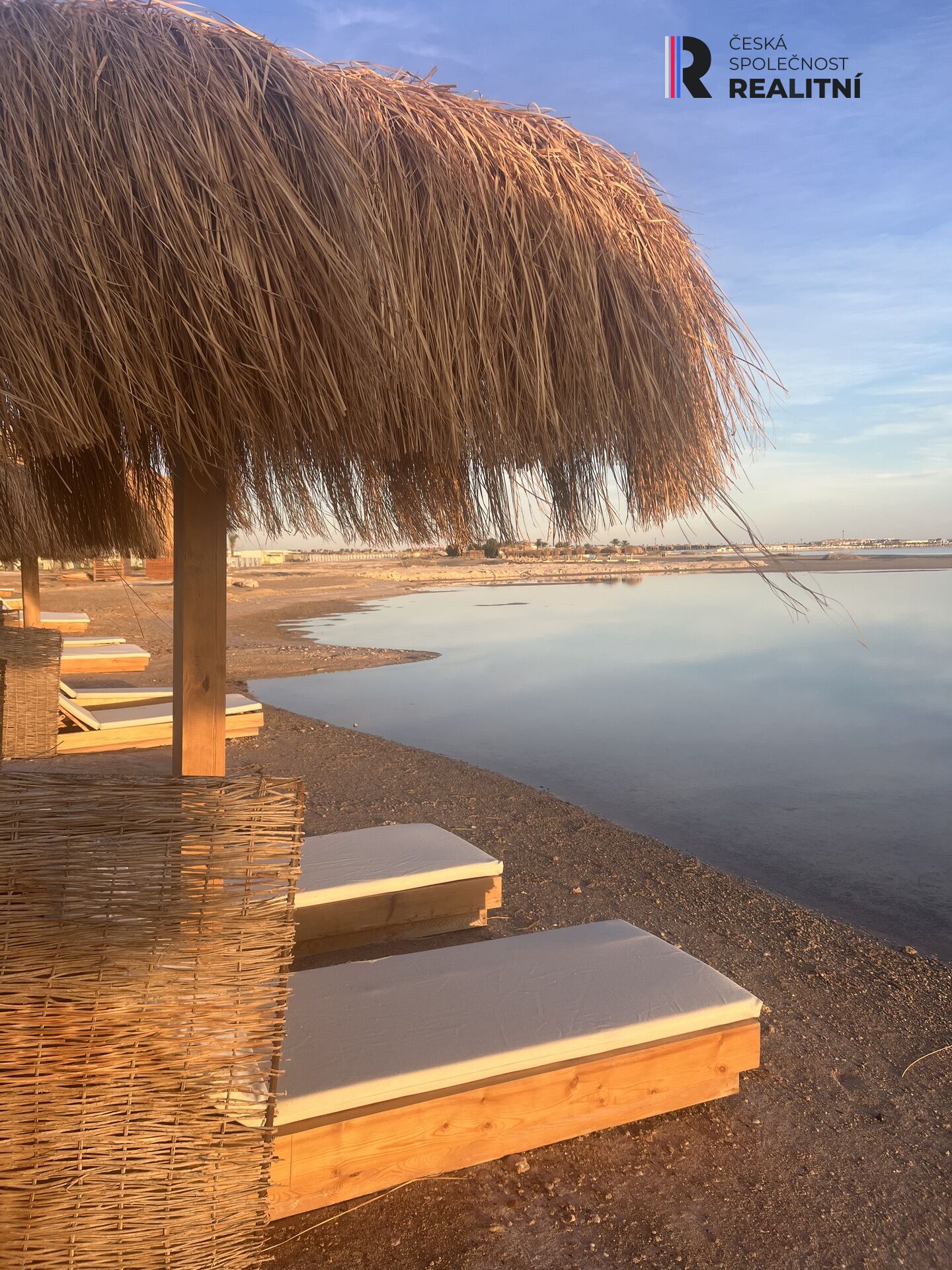 Zařízený dům s vyhřívaným bazénem a zahradou ´5 minut od moře