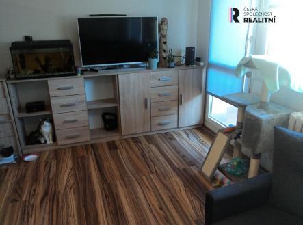 obýv.pokoj, 2.pohled | Pronájem bytu, 1+kk, 45 m²