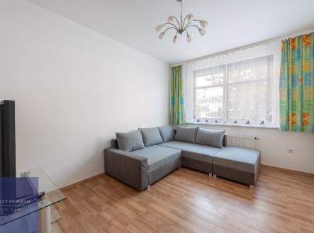 Pokoj 1 | Prodej bytu, 2+1, 56 m²