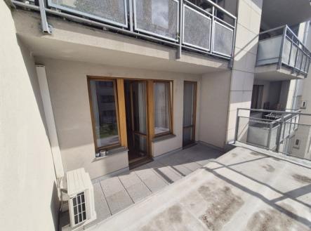 20260703_081939 | Pronájem bytu, 2+kk, 57 m²