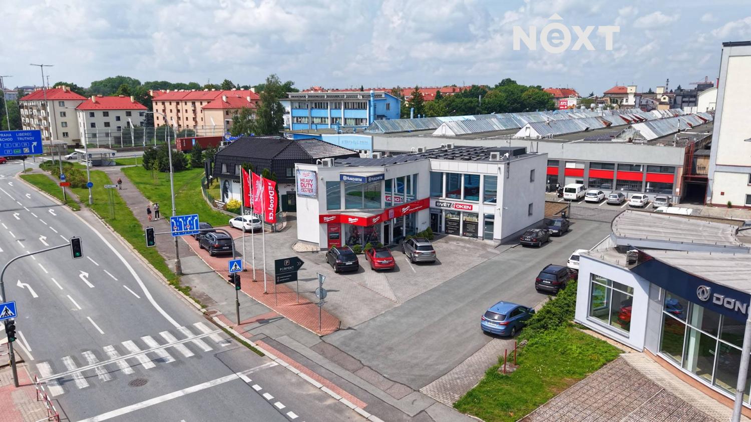 Pronájem komerční Obchodní prostory, 300㎡