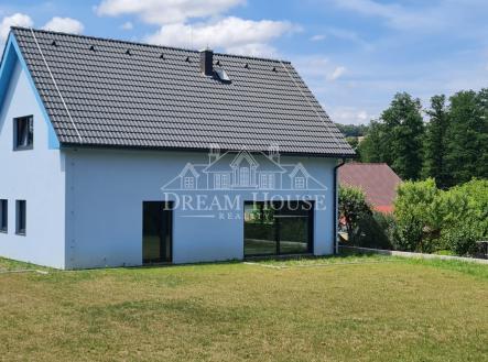 Prodej - dům/vila, 137 m²