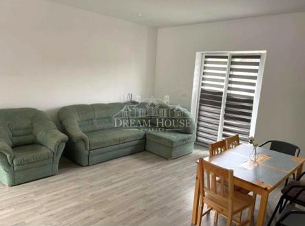 Pronájem bytu, 5+kk, 145 m²