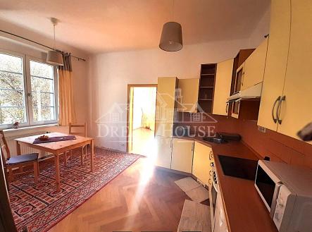 Pronájem bytu, 2+1, 60 m²