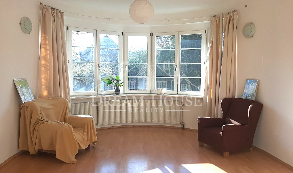 Pronájem bytu 2+1 v RD, 60 m², Praha 4 - Hodkovičky, vlastní vchod