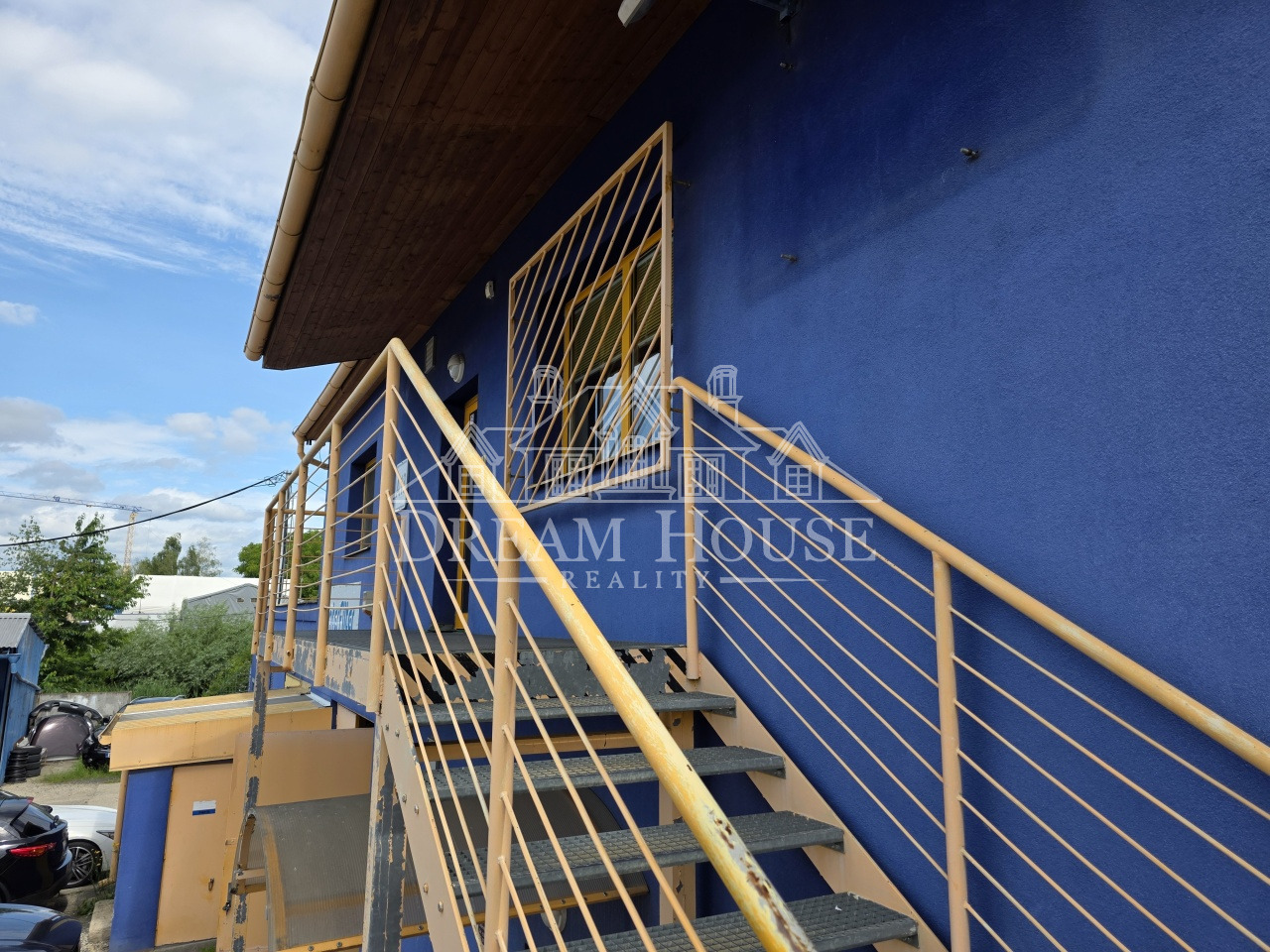 Pronájem kancelářských prostor, 155m2, Praha 10 - Dolní Měcholupy (Areál PM), nezařízeno, klima