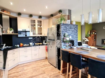 Pronájem bytu, 2+kk, 90 m²