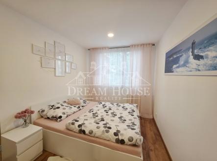 Pronájem bytu, 2+kk, 45 m²