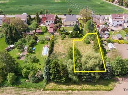 Prodej - pozemek pro bydlení, 910 m² obrázek