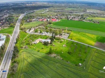 . | Prodej - komerční objekt, průmyslový areál, 1 000 m²