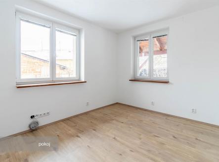 . | Prodej - dům/vila, 349 m²