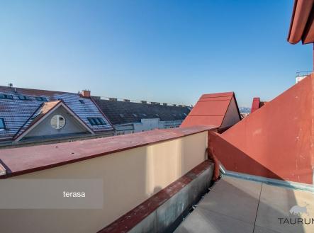 . | Pronájem bytu, 2+kk, 65 m²