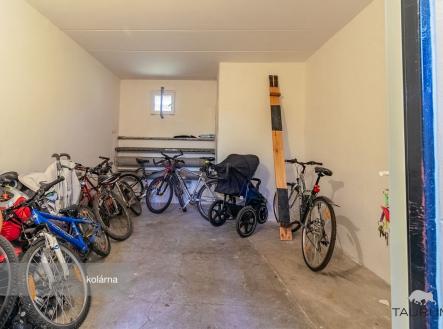 . | Prodej bytu, 3+1, 68 m²