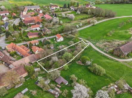 . | Prodej - pozemek pro bydlení, 1 661 m²