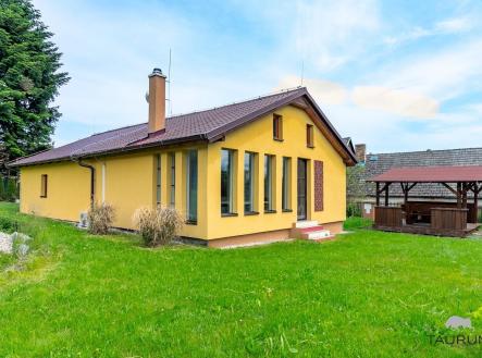 . | Prodej - dům/vila, 100 m²