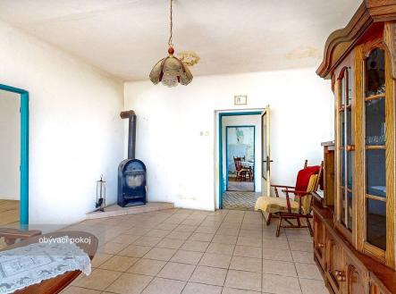. | Prodej - zemědělský objekt, 1 745 m²