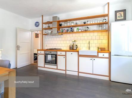 . | Prodej - dům/vila, 178 m²