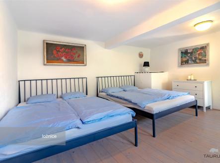 . | Prodej - dům/vila, 178 m²