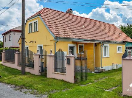 . | Prodej - dům/vila, 252 m²