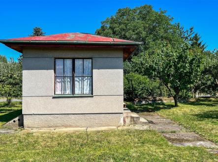 . | Prodej - pozemek, zahrada, 453 m²