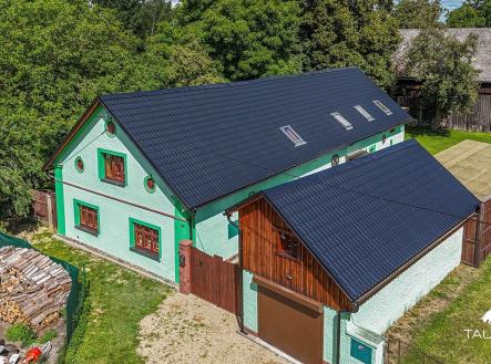 Prodej - dům/vila, 694 m²