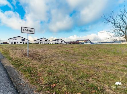 . | Prodej - pozemek pro bydlení, 4 295 m²