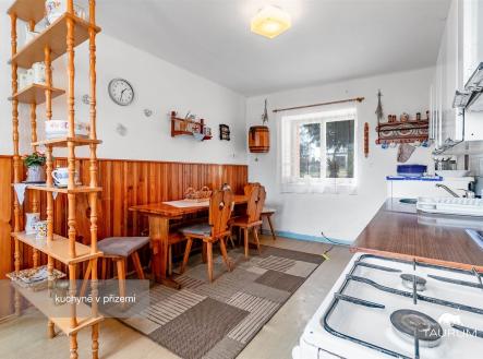 . | Prodej - dům/vila, 289 m²