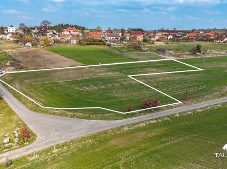 . | Prodej - pozemek pro bydlení, 3 796 m²
