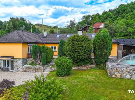 . | Prodej - dům/vila, 243 m²